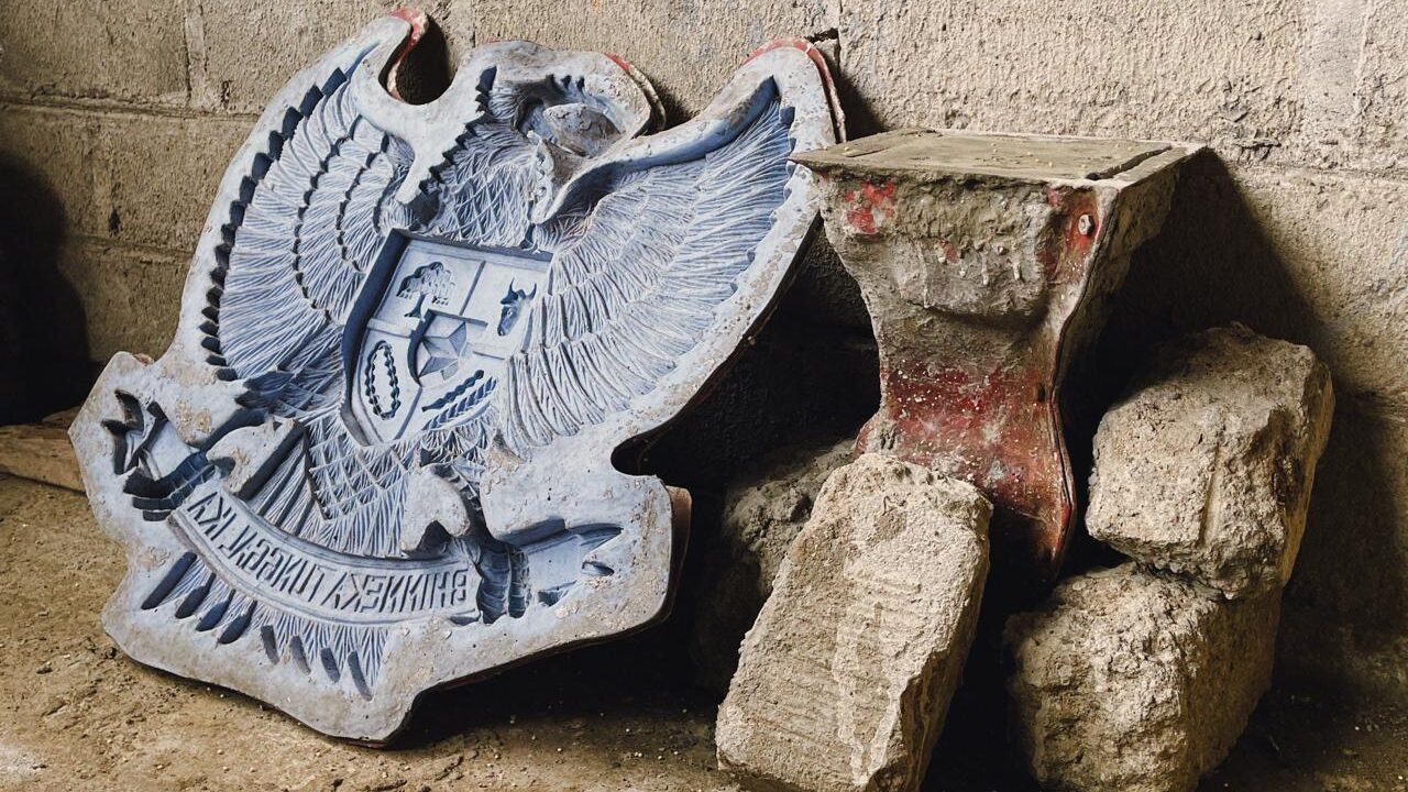 cetakan patung garuda