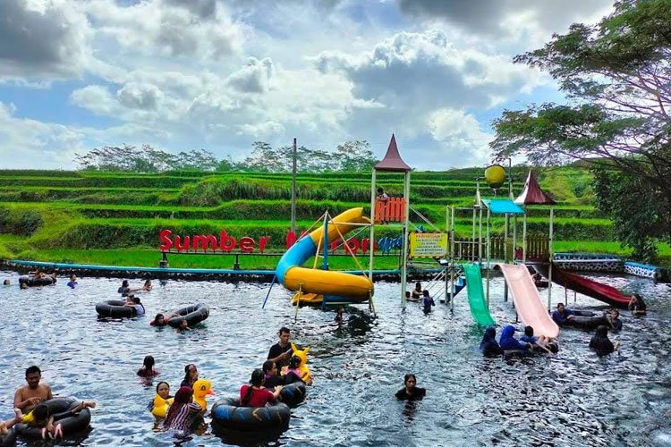 Pembangkit Listrik Tenaga Mikrohidro UMM di kawasan Sumber Maroon sebagai wisata edukasi energi hijau