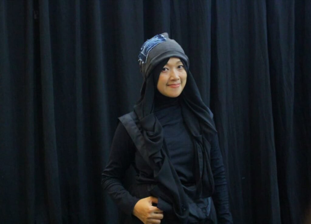 Zizi Rafika selaku Founder Feyzion by Zizi